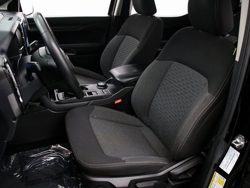 Used 2024 Ford Ranger XLT image 11