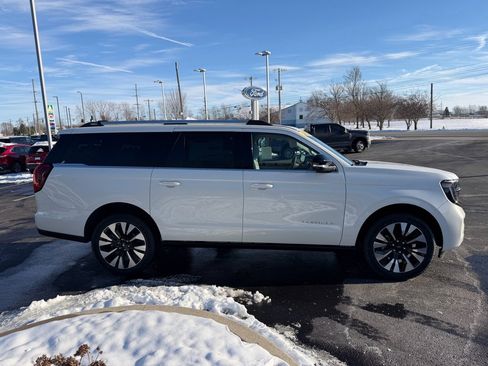 New 2025 Ford Expedition Max Platinum w/ Platinum Ultimate Package image 5