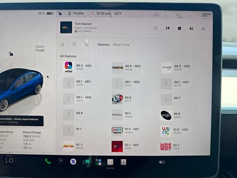 Used 2022 Tesla Model 3 Long Range AWD/4WD image 14