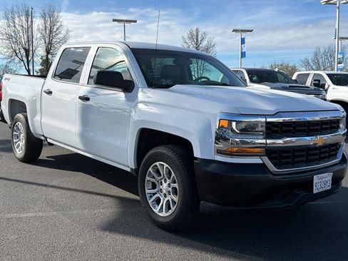 Used 2018 Chevrolet Silverado 1500 W/T w/ WT Convenience Package image 3