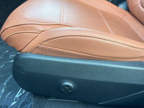 Used 2025 Mercedes-Benz C 300 C 300 image 14