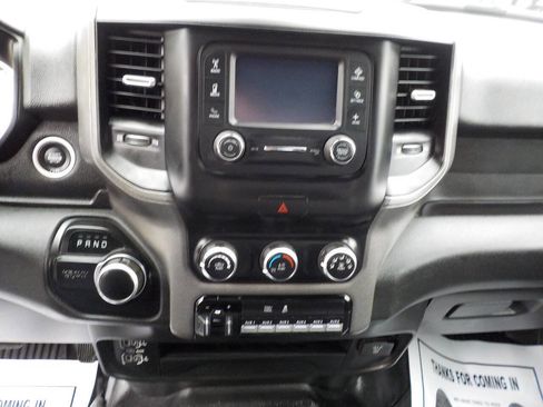 Used 2022 RAM 2500 Tradesman w/ Chrome Appearance Group image 17