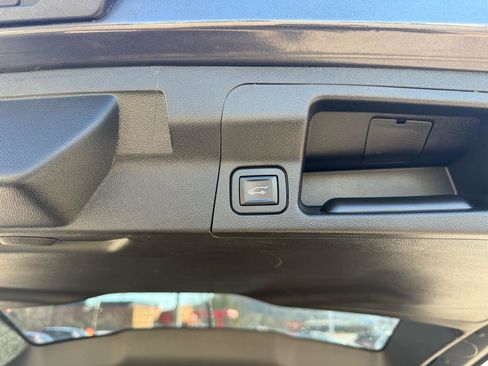 Used 2018 GMC Acadia Denali w/ Technology Package image 56