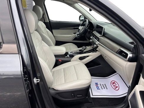 Certified 2022 Kia Telluride SX w/ SX Prestige Package image 11