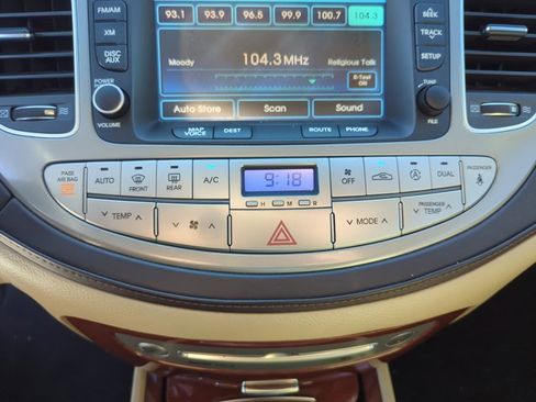 Used 2014 Hyundai Genesis 3.8 w/ Premium Package 02 image 20