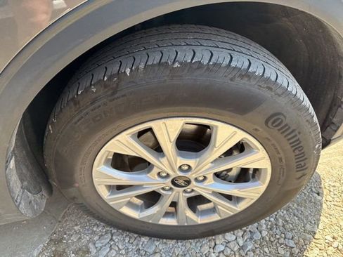 Used 2025 Ford Escape Active image 17