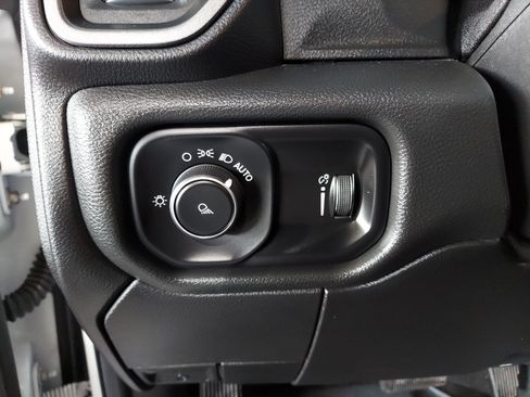 Used 2021 RAM 2500 Tradesman AWD/4WD image 26
