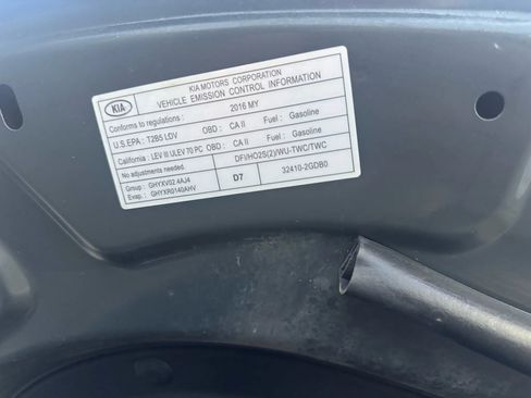 Used 2016 Kia Optima LX image 19