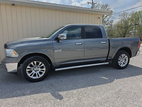 Used 2013 RAM 1500 Laramie Longhorn image 14