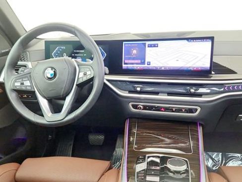 Used 2024 BMW X5 sDrive40i w/ Premium Package RWD image 53