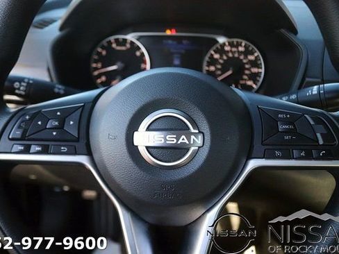 Certified 2024 Nissan Altima 2.5 SV image 17