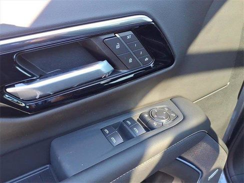 New 2026 Chevrolet Suburban Premier w/ Sun And Tow Package image 18