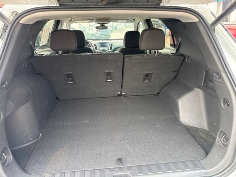 Used 2021 Chevrolet Equinox LT AWD/4WD image 35
