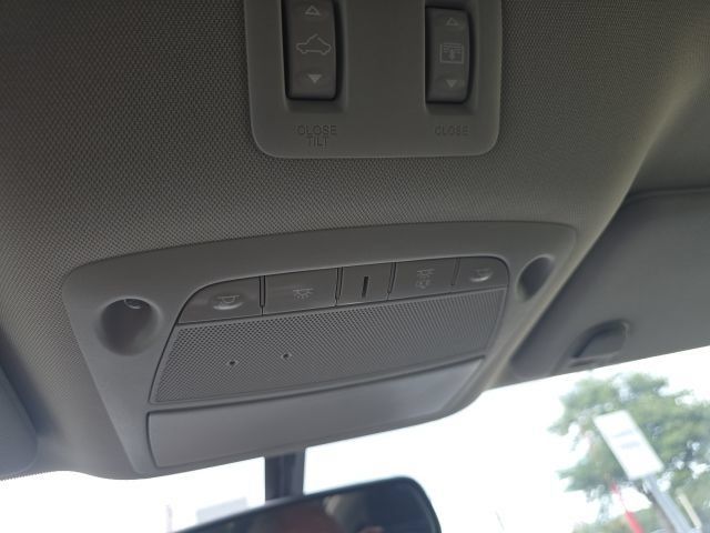 Used 2019 Nissan Murano SV w/ Premium Package FWD image 24