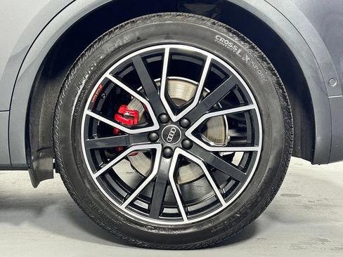 Used 2023 Audi SQ5 Prestige w/ Prestige Package AWD/4WD image 44