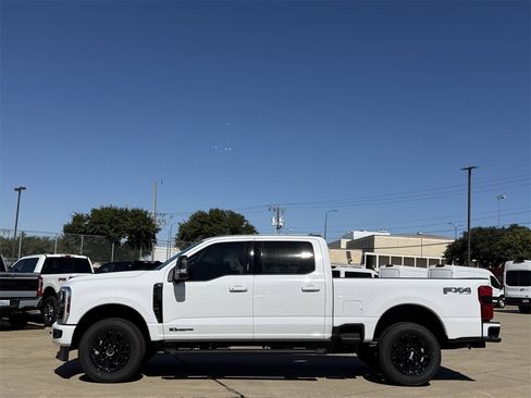 New 2026 Ford F250 XLT w/ XLT Premium Package image 25