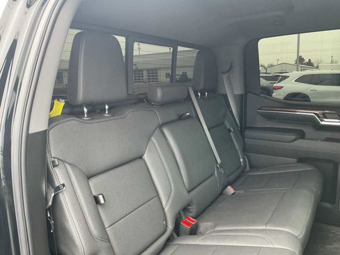 Used 2025 Chevrolet Silverado 1500 LT Trail Boss AWD/4WD image 24