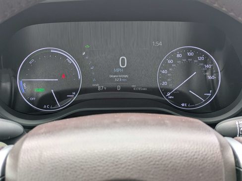 Used 2024 Toyota Sienna Platinum FWD image 34