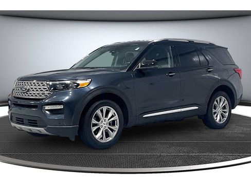 Used 2024 Ford Explorer Limited w/ Equipment Group 301A AWD/4WD image 15