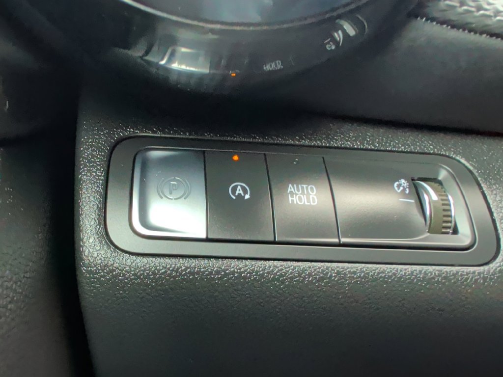 Used 2026 Chevrolet Equinox LT w/ LPO, Floor Liner Package FWD image 27