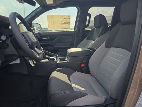 New 2026 Toyota Tacoma TRD Off-Road AWD/4WD image 11
