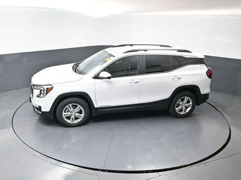 Used 2022 GMC Terrain SLE w/ Driver Convenience Package AWD/4WD image 48