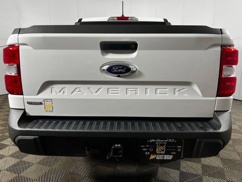 Certified 2024 Ford Maverick XL image 4