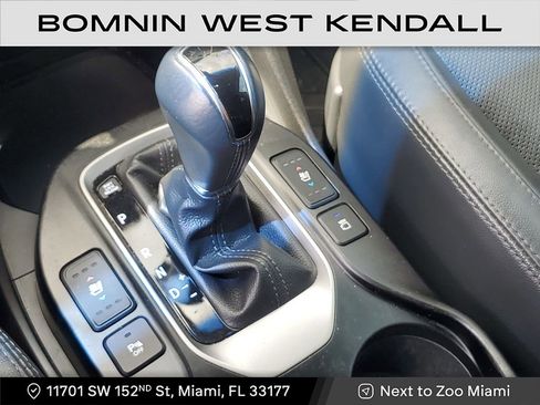 Used 2018 Hyundai Santa Fe SE image 29