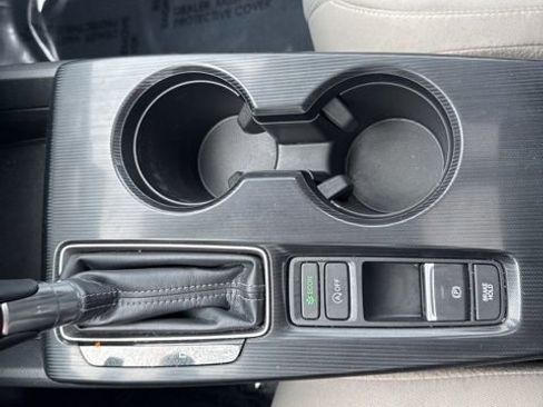 Used 2022 Honda Civic EX image 16