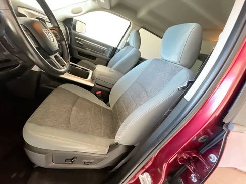 Used 2019 RAM 1500 Big Horn image 12