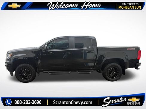 Certified 2022 Chevrolet Colorado Z71 w/ Trail Boss Package AWD/4WD image 2