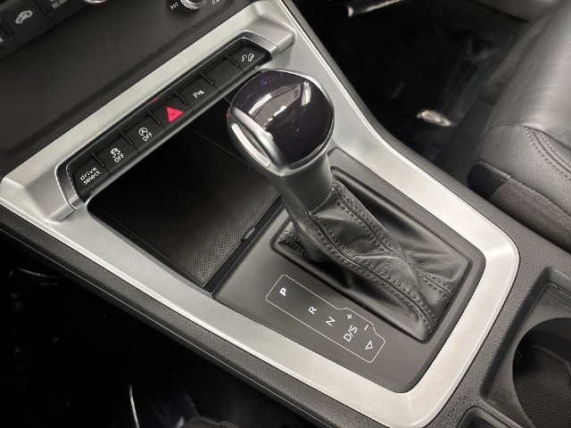Used 2023 Audi Q3 2.0T Premium AWD/4WD image 11