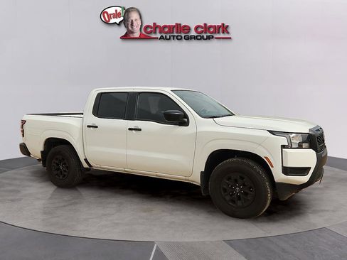 Used 2025 Nissan Frontier S AWD/4WD image 6