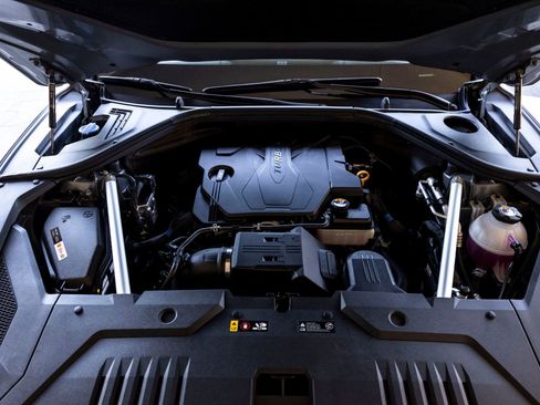 Used 2023 Genesis GV70 2.5T Sport Prestige w/ Sport Prestige Package image 31