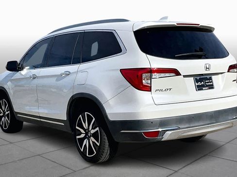 Used 2020 Honda Pilot Touring image 11