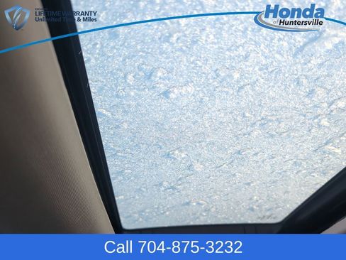 Used 2023 Honda Civic Touring image 31