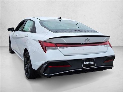 New 2026 Hyundai Elantra Sport FWD image 9