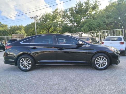 Used 2019 Hyundai Sonata SE w/ Cargo Package FWD image 8