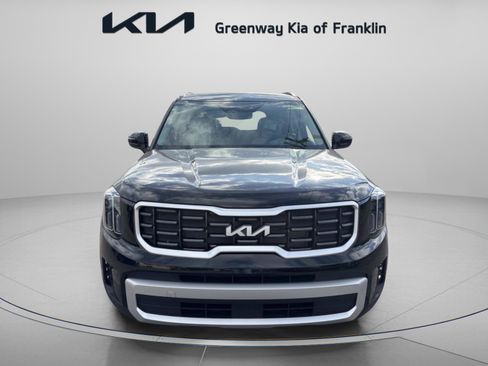 New 2025 Kia Telluride S image 2