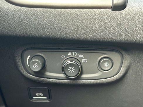 Used 2023 GMC Terrain AT4 w/ Infotainment Package II image 24