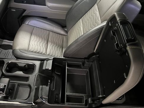 Used 2023 Chevrolet Silverado 1500 ZR2 image 40