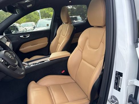 Used 2026 Volvo XC90 B6 Plus w/ Protection Package AWD/4WD image 13