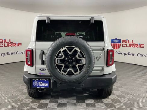 New 2026 Ford Bronco Outer Banks image 4