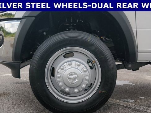 New 2025 RAM 4500 Tradesman w/ Chrome Appearance Group image 3