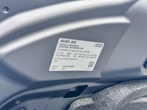 Certified 2025 Audi A6 e-tron Premium w/ Premium Plus RWD image 30