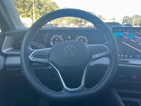 New 2026 Volkswagen Tiguan S FWD image 19