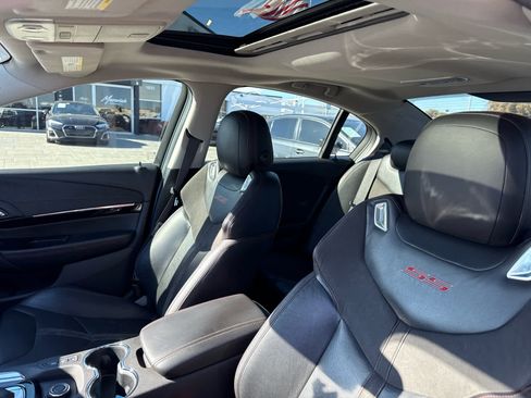 Used 2016 Chevrolet SS image 7