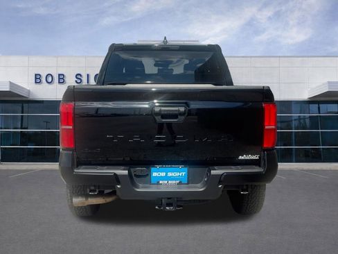 Used 2024 Toyota Tacoma TRD Off-Road image 29