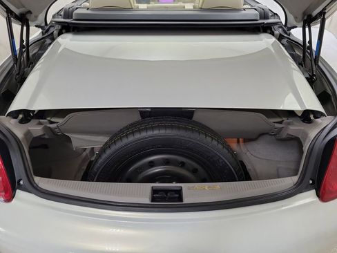 Used 2002 Lexus SC 430 Convertible RWD image 17