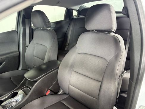 Used 2022 Chevrolet Malibu LS image 13